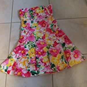 Strapless dress